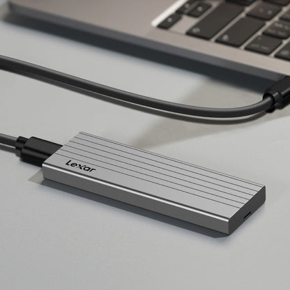 Lexar® E6 M.2 SSD Enclosure (Premium Aluminum Enclosure design, Rubber bumper, Type-C-to-Type-C cable)